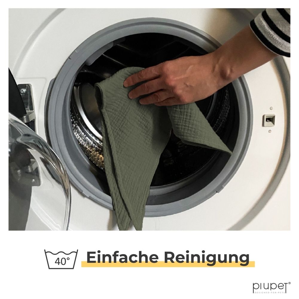 Halstuch wird bei 30 Grad in der Waschmaschine gereinigt